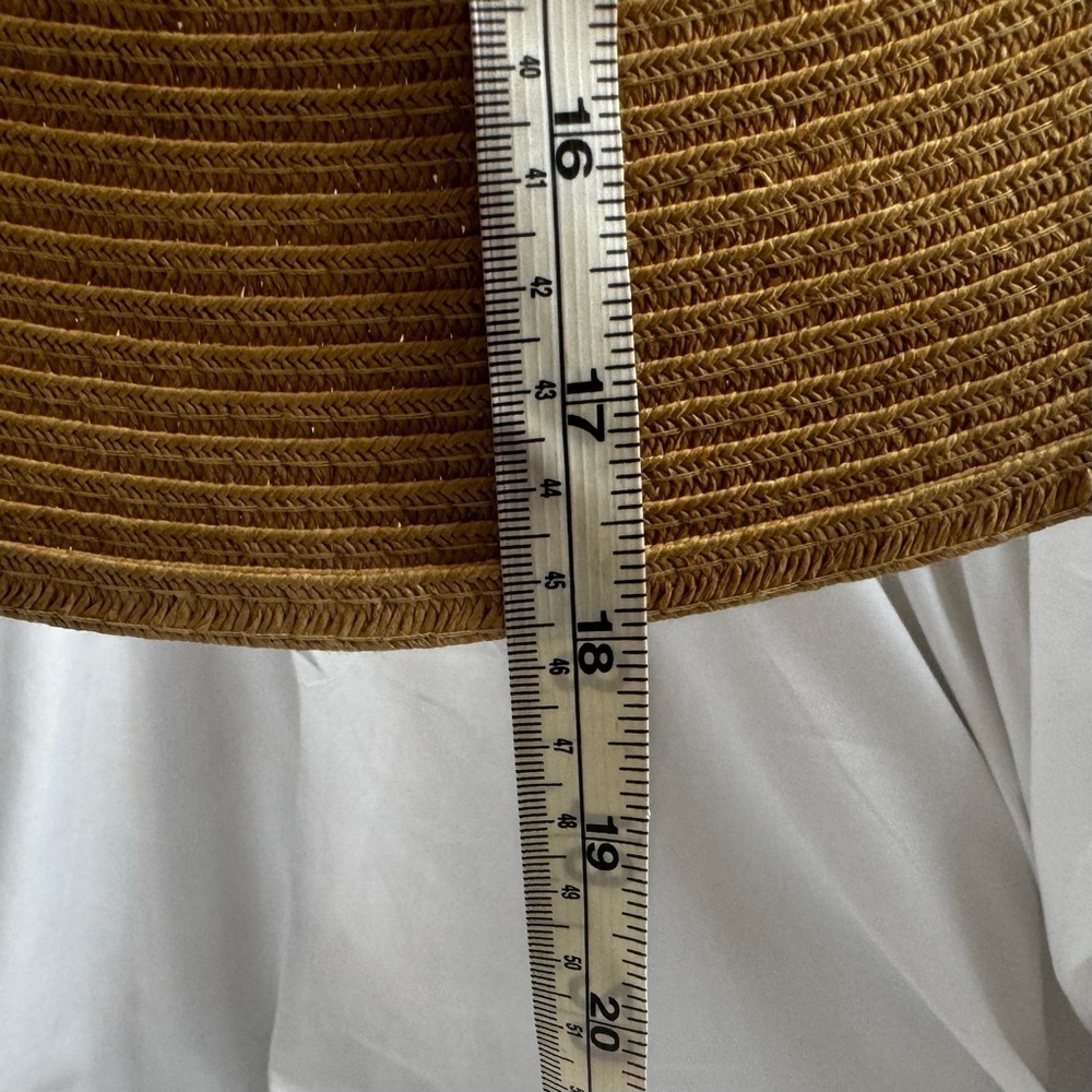 Old Navy Wide Brimmed Tan Floppy Hat L/XL - Picture 5 of 8